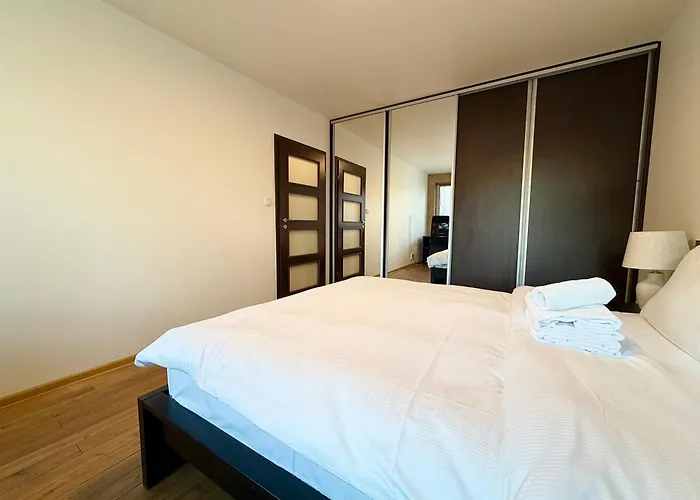 Hlaski Urban Cozy By Bookinghost 브로츠와프